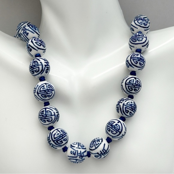 Vintage Chinese Blue White Longevity Porcelain Bead Necklace - Picture 1 of 11